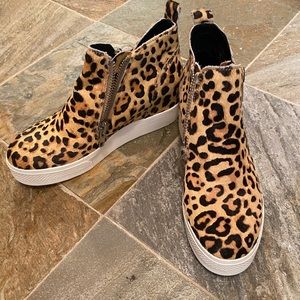 Steve Madden Caliber Leopard sneakers 8.5 NIB